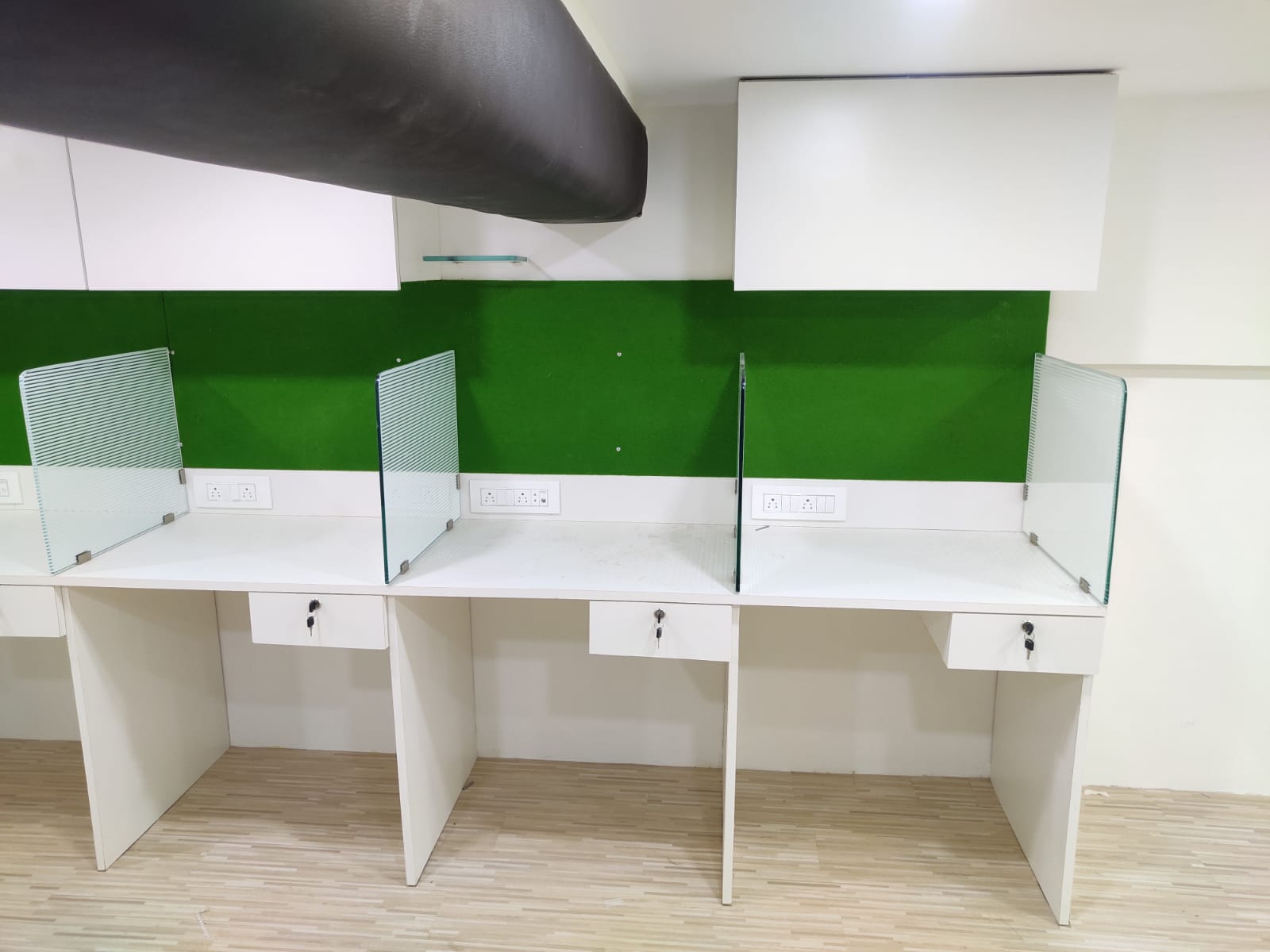 Crystal Plaza office interior 40